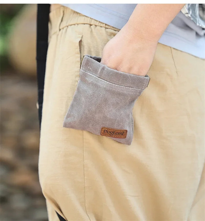 Walking Dog Snack Pocket with Carabiner Hands Free Pet Treat Bag Waist Pack Storage Pouch Dog Puppy Training Bag Food Reward