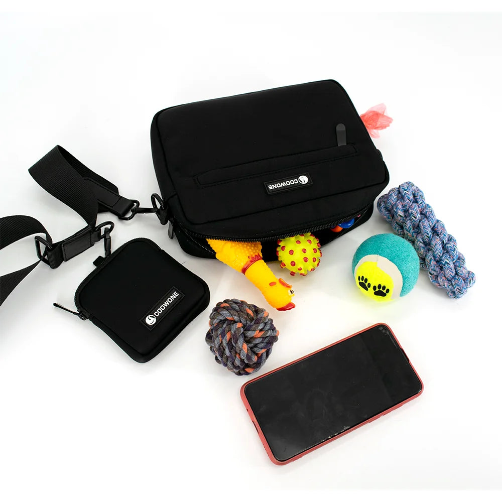 Dog Treat Pouch Waterproof Pet Training Treat Pouch Built-in Poop Bag Dispenser with Adjustable Shoulder Strap for Training