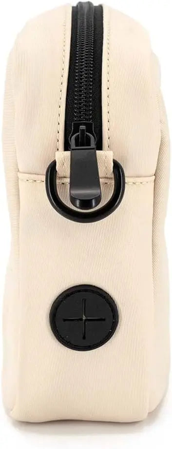 Dog Treat Pouch Waterproof Pet Training Treat Pouch Built-in Poop Bag Dispenser with Adjustable Shoulder Strap for Training