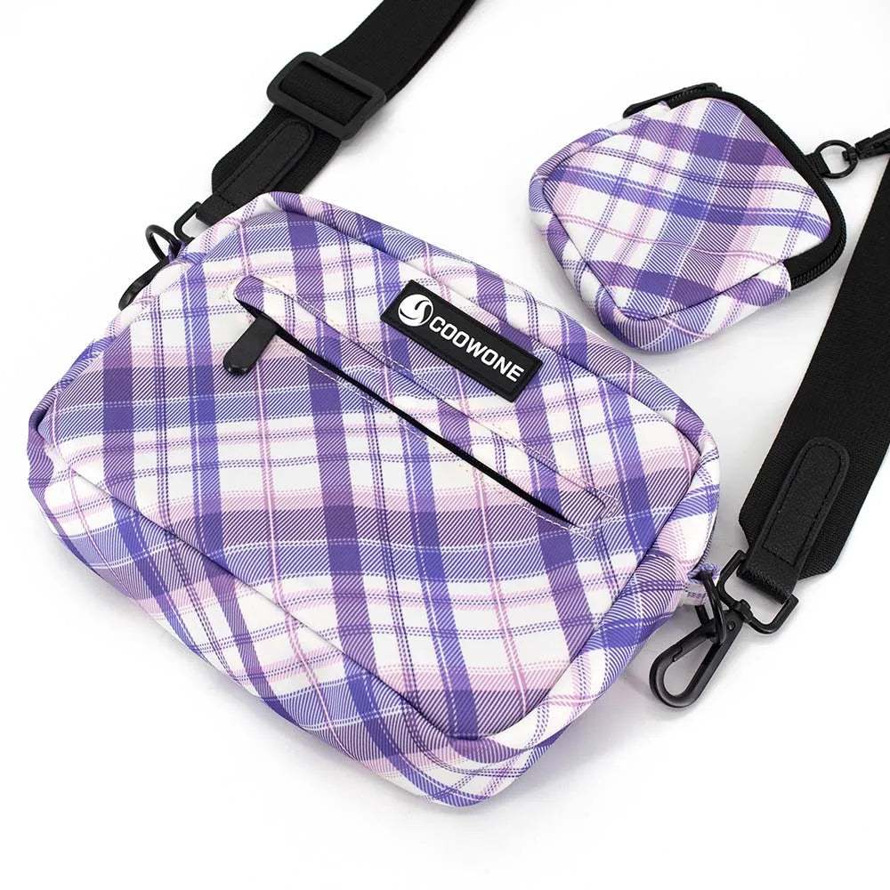 Dog Treat Pouch Waterproof Pet Training Treat Pouch Built-in Poop Bag Dispenser with Adjustable Shoulder Strap for Training