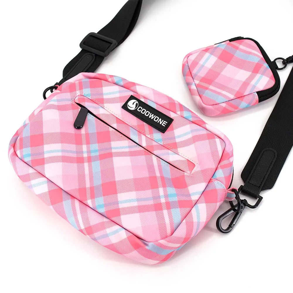Dog Treat Pouch Waterproof Pet Training Treat Pouch Built-in Poop Bag Dispenser with Adjustable Shoulder Strap for Training